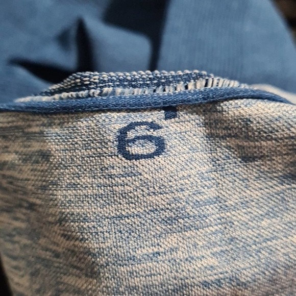 Lululemon Blue Capri Leggings Size 6‎ - Picture 5 of 6